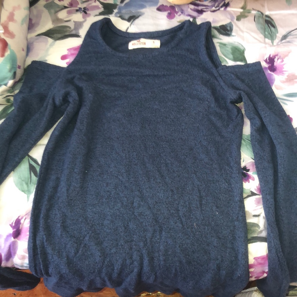 Hollister shirt